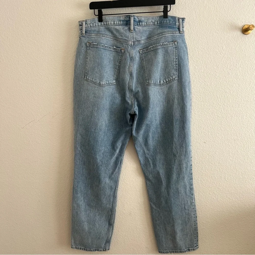 Abercrombie and Fitch 90’s Straight Ultra High Rise Curve Love Jean 18/34